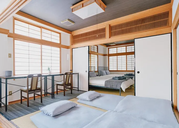 Japanese Tradition Hotel Evergreen